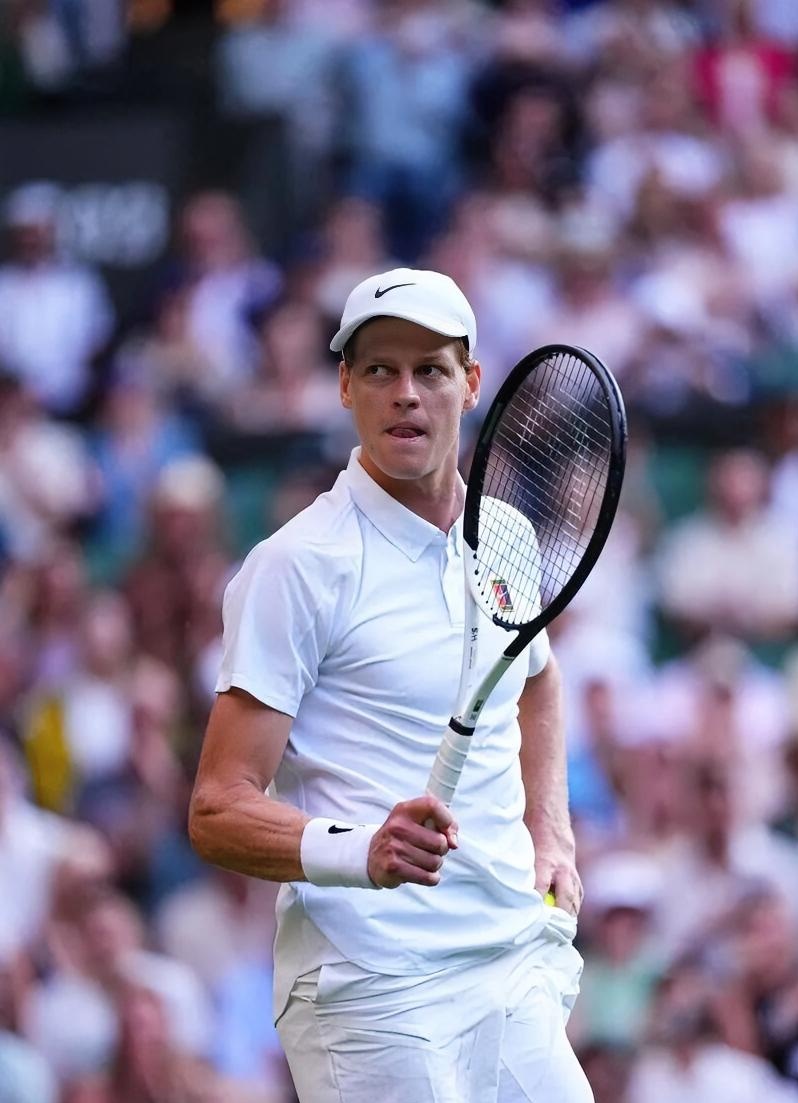 拉沃尔杯险胜美网,辛纳统治全场 拉沃尔杯险胜美网,辛纳统治全场