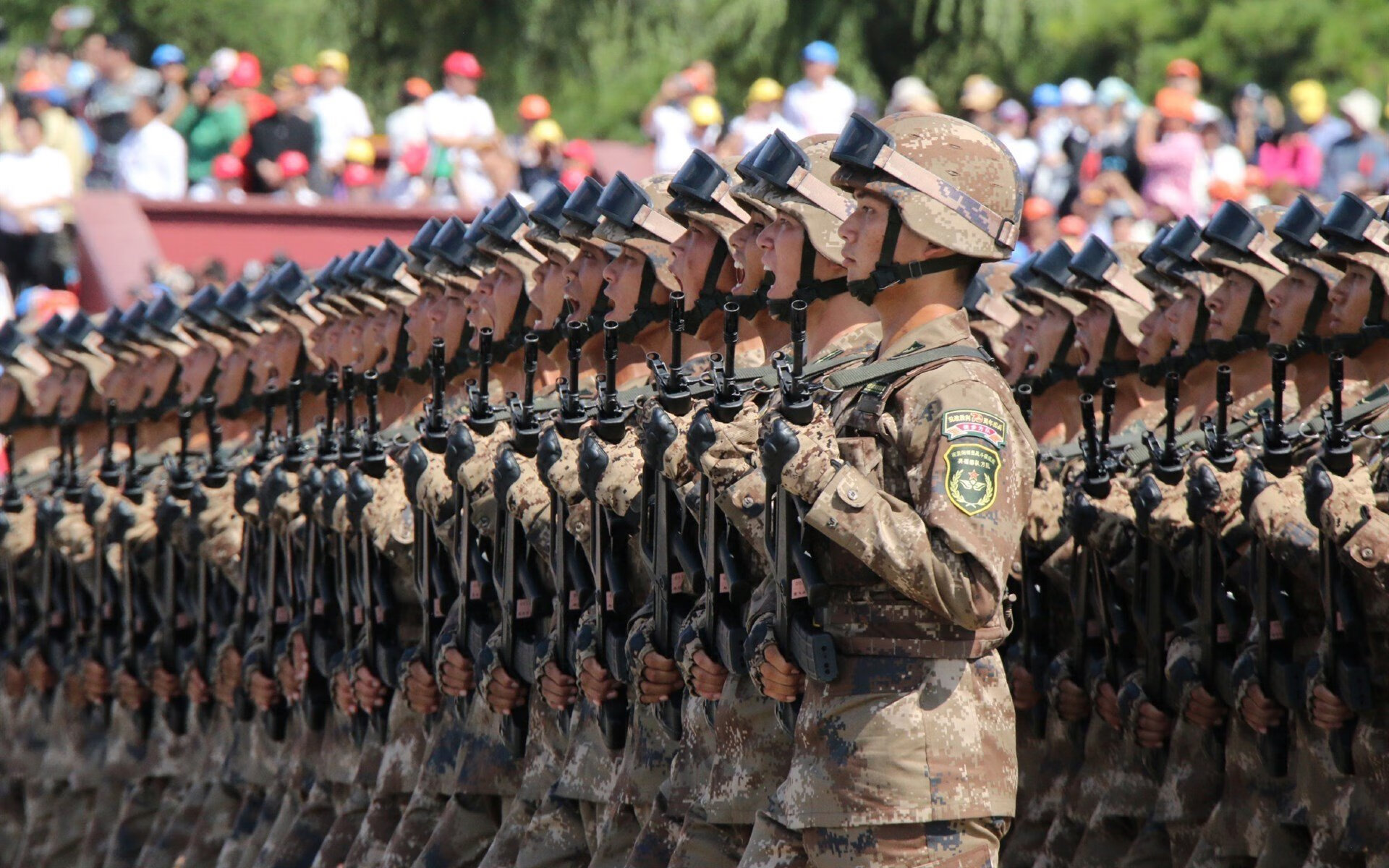 决胜时刻的王者,当伊萨克在篮球场接管东决,比利时用足球粉碎瑞士