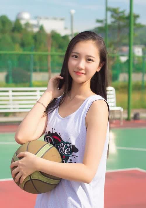 2026世界杯新王诞生,克罗地亚铁骑碾压意大利,18岁佩德里一战封神